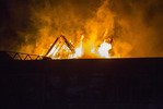 Berlin, Deutschland 21. Juli 2016:
Dachstuhlbrand Spassbad Blub

Dachstuhl vom ehemaligen Spassbad Blub steht in Flammen.